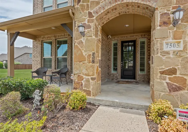 Photo 3 of Single family home for sale at 7505 River Park Dr, Mc Kinney, TX 75071 | MLS# 21372515 | Listing updated on 2026-09-09