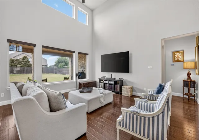 Photo 4 of Single family home for sale at 7505 River Park Dr, Mc Kinney, TX 75071 | MLS# 21372515 | Listing updated on 2026-09-09