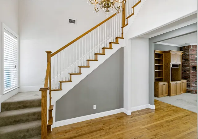 Photo 3 of Single family home for sale at 513 Dooley Ct, Grapevine, TX 76051 | MLS# 21369781 | Listing updated on 2026-09-27