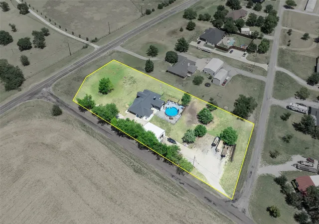 Photo 3 of Single family home for sale at 840 Fm 3133, Van Alstyne, TX 75495 | MLS# 21372570 | Listing updated on 2026-10-07