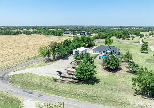 Photo 4 of Single family home for sale at 840 Fm 3133, Van Alstyne, TX 75495 | MLS# 21372570 | Listing updated on 2026-10-07