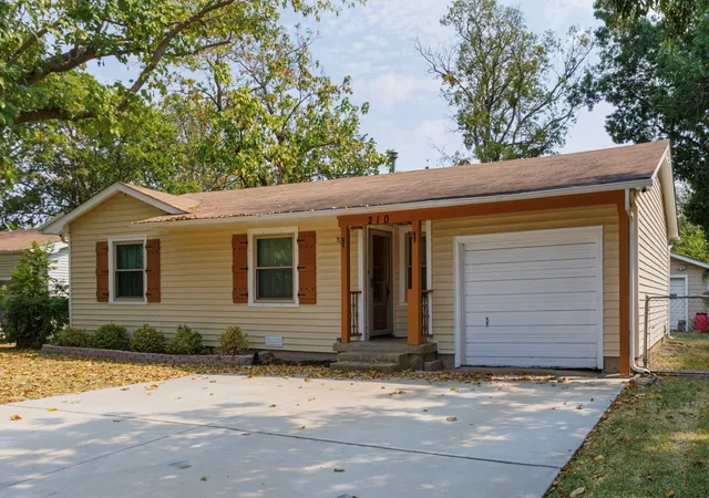 Photo 3 of Single family home for sale at 210 E Daugherty Dr, Garland, TX 75041 | MLS# 21363624 | Listing updated on 2026-09-13