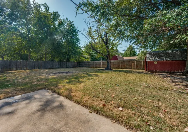 Photo 22 of Single family home for sale at 6904 Jewell Ave, Fort Worth, TX 76112 | MLS# 21372023 | Listing updated on 2026-10-01