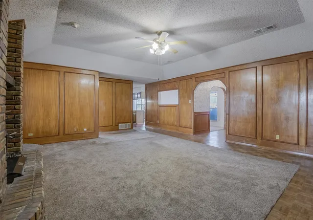 Photo 4 of Single family home for sale at 514 Sunflower St, Red Oak, TX 75154 | MLS# 21367978 | Listing updated on 2026-09-12