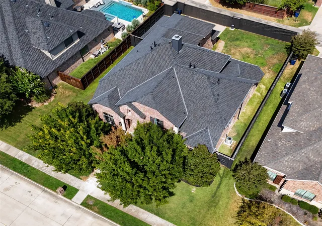 Photo 3 of Single family home for sale at 11546 Rio Grande Dr, Frisco, TX 75033 | MLS# 21372717 | Listing updated on 2026-09-10