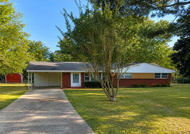 Photo 2 of Single family home for sale at 6323 Santa Monica Blvd, Shreveport, LA 71119 | MLS# 21372731 | Listing updated on 2026-09-14