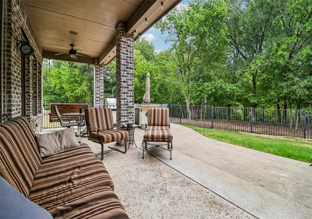 Photo 2 of Single family home for sale at 13672 Crianza Rd, Frisco, TX 75035 | MLS# 21371578 | Listing updated on 2026-09-20