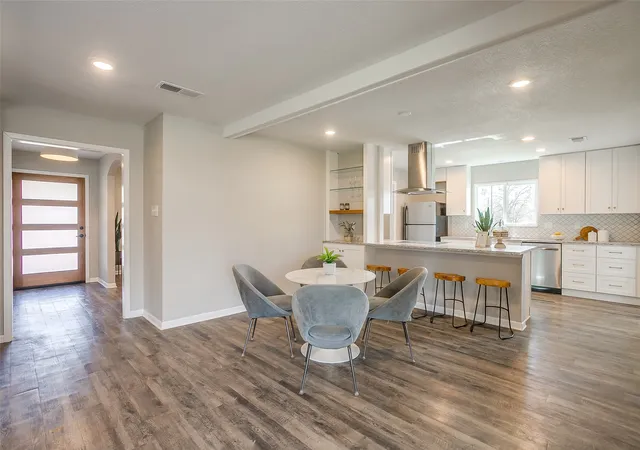 Photo 1 of Single family home for sale at 6940 Bal Lake Dr, Fort Worth, TX 76116 | MLS# 21367645 | Listing updated on 2026-09-13