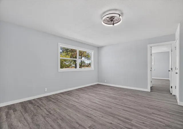 Photo 3 of Single family home for sale at 1225 W Belknap St, Jacksboro, TX 76458 | MLS# 21367965 | Listing updated on 2026-09-12