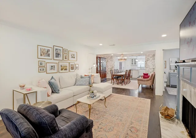 Photo 4 of Condo for sale at 6234 Bandera Ave #D, Dallas, TX 75225 | MLS# 21372882 | Listing updated on 2026-09-13