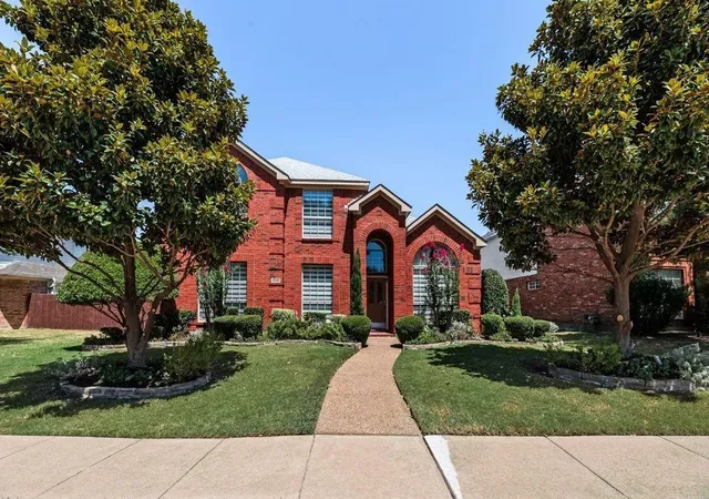 Photo 2 of Single family home for sale at 4341 Palmdale Dr, Plano, TX 75024 | MLS# 21372945 | Listing updated on 2026-09-12