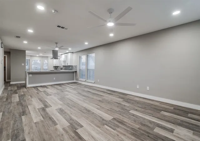 Photo 3 of Single family home for sale at 2617 Birmingham Ave, Dallas, TX 75215 | MLS# 21372938 | Listing updated on 2026-09-12