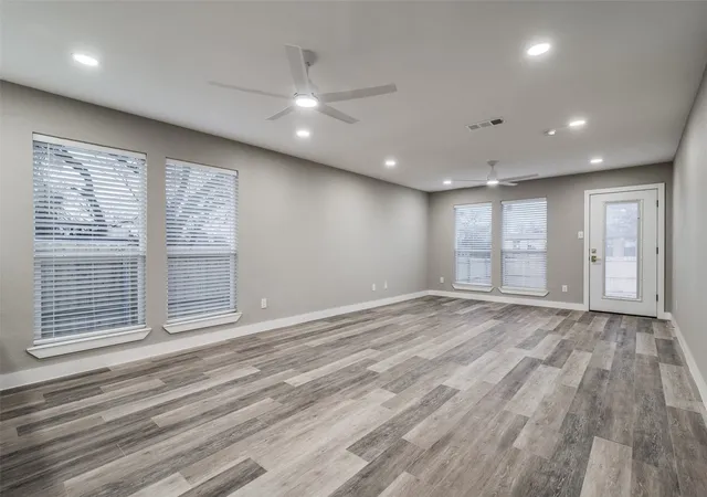 Photo 4 of Single family home for sale at 2617 Birmingham Ave, Dallas, TX 75215 | MLS# 21372938 | Listing updated on 2026-09-12