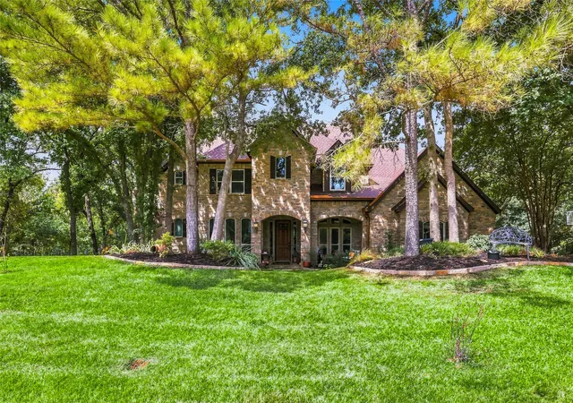 Photo 3 of Mansion for sale at 3503 Sarah Springs Trl, Flower Mound, TX 75022 | MLS# 21371738 | Listing updated on 2026-09-13