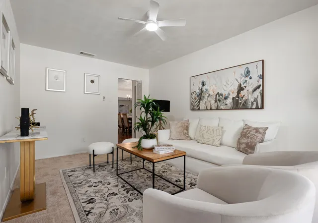 Photo 2 of Single family home for sale at 202 E Kenwood Dr, Garland, TX 75041 | MLS# 21372157 | Listing updated on 2026-09-11