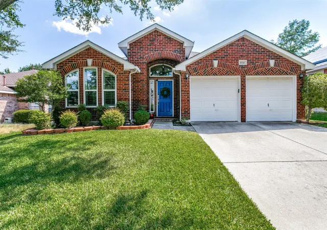 Photo 1 of Sale Pending at 6721 Day Dr, Fort Worth, TX 76132 | MLS# 21372357 | Listing updated on 2026-09-13