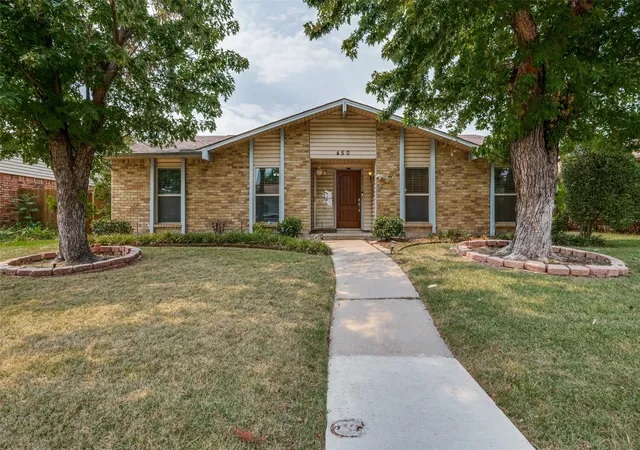 Photo 1 of Single family home for sale at 450 Woodhurst Dr, Coppell, TX 75019 | MLS# 21372921 | Listing updated on 2026-10-03