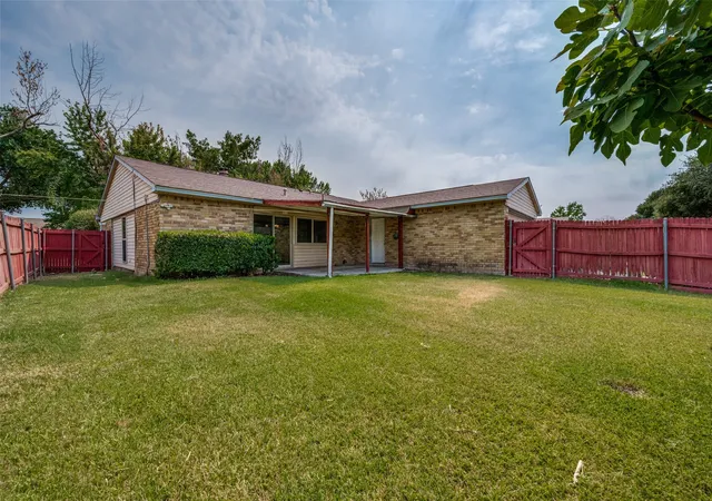 Photo 28 of Single family home for sale at 450 Woodhurst Dr, Coppell, TX 75019 | MLS# 21372921 | Listing updated on 2026-10-03