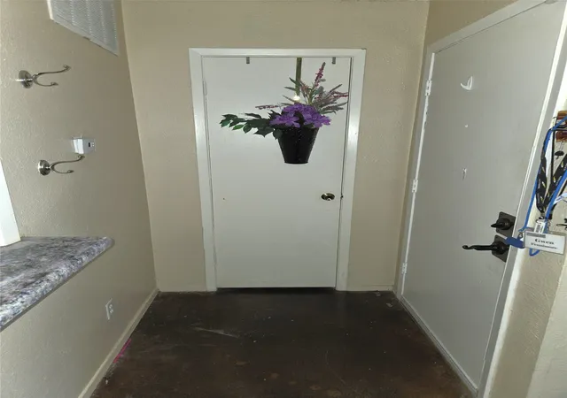 Photo 3 of Condo for sale at 15889 Preston Rd #1009, Dallas, TX 75248 | MLS# 20933612 | Listing updated on 2026-09-12