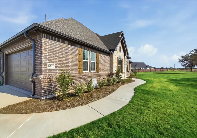 Photo 2 of Single family home for sale at 685 County Road 4530, Decatur, TX 76234 | MLS# 21372009 | Listing updated on 2026-09-14
