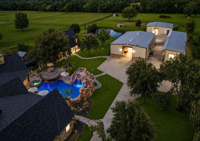 Photo 1 of Mansion for sale at 8129 County Road 2419, Royse City, TX 75189 | MLS# 21372987 | Listing updated on 2026-09-10