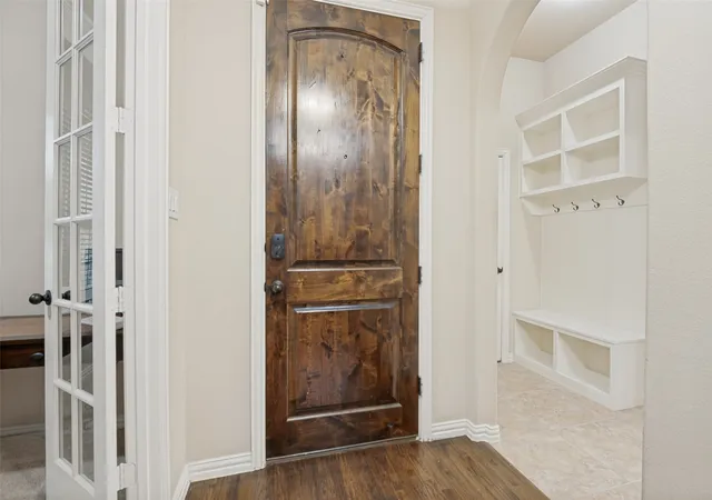 Photo 3 of Single family home for sale at 6701 Edwards Rd, Denton, TX 76208 | MLS# 21373039 | Listing updated on 2026-09-11