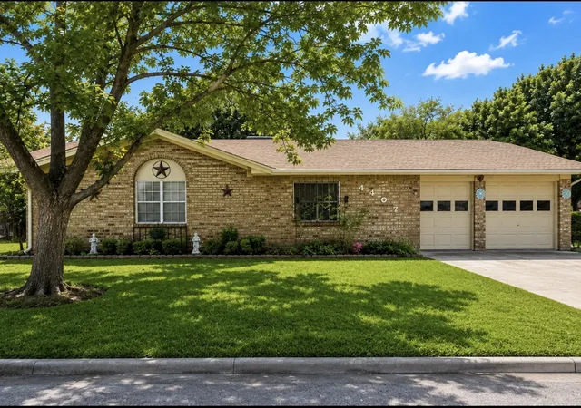 Single family home for sale at 4407 Mcarthur Cir, Brownwood, TX 76801 | MLS# 21369716
