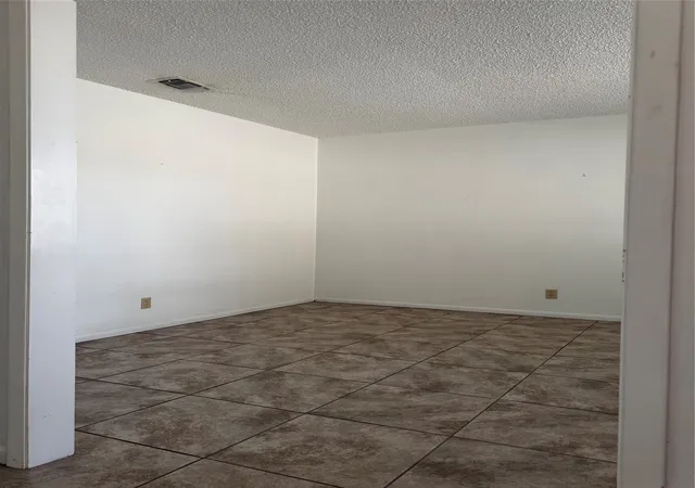 Photo 4 of Single family home for sale at 4407 Mcarthur Cir, Brownwood, TX 76801 | MLS# 21369716 | Listing updated on 2026-10-07