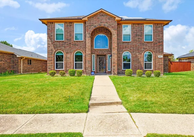Photo 1 of Single family home for sale at 2617 Daniel Crk, Mesquite, TX 75181 | MLS# 21372497 | Listing updated on 2026-09-23