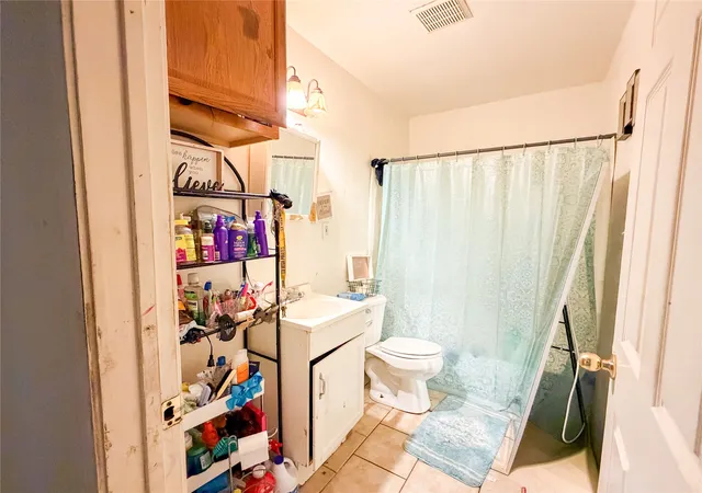 Photo 4 of Single family home for sale at 3400 Colcord Ave, Waco, TX 76707 | MLS# 21372256 | Listing updated on 2026-09-10