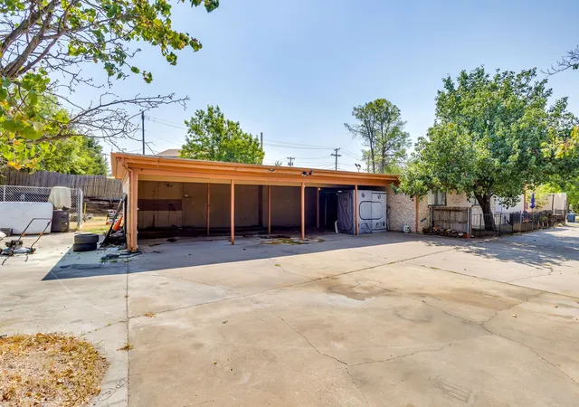 Photo 40 of Multi family home for sale at 3858 Wonder Ct, Fort Worth, TX 76133 | MLS# 21373118 | Listing updated on 2026-09-10