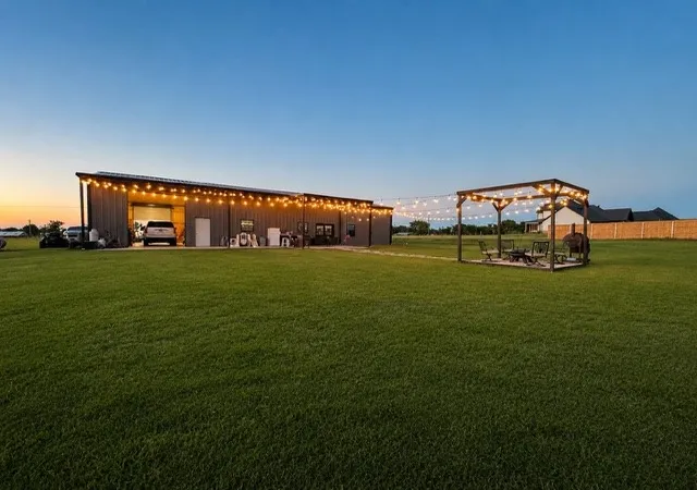 Photo 2 of Single family home for sale at 12093 County Rd 152 W, Bullard, TX 75757 | MLS# 21372752 | Listing updated on 2026-10-07