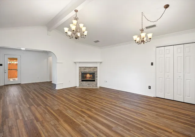 Photo 4 of Townhouse for sale at 1202 Henard Ln, Granbury, TX 76048 | MLS# 21370608 | Listing updated on 2026-09-09