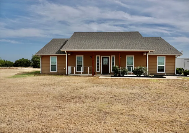 Photo 3 of Single family home for sale at 3740 Cr 127, Gatesville, TX 76528 | MLS# 21371970 | Listing updated on 2026-09-08