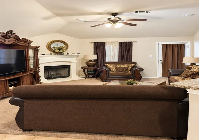 Photo 3 of Single family home for sale at 3129 Evangeline Rd, Fort Worth, TX 76140 | MLS# 21373418 | Listing updated on 2026-10-02