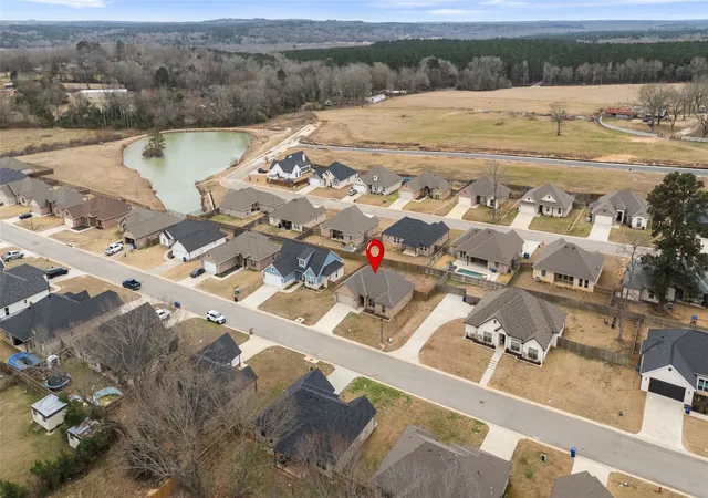 Photo 4 of Single family home for sale at 114 Rose Row, Winona, TX 75792 | MLS# 21373425 | Listing updated on 2026-08-31
