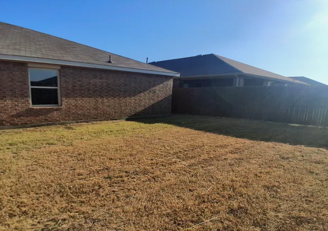 Photo 3 of Single family home for sale at 2909 Shoemaker Dr, Josephine, TX 75189 | MLS# 21369727 | Listing updated on 2026-08-31