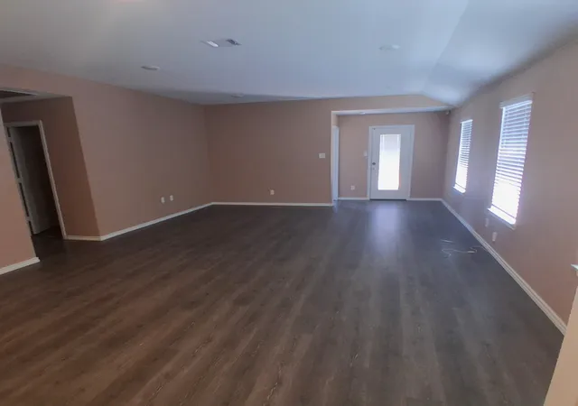 Photo 4 of Single family home for sale at 2909 Shoemaker Dr, Josephine, TX 75189 | MLS# 21369727 | Listing updated on 2026-08-31