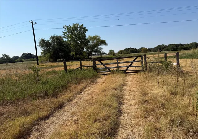 Photo 2 of Land for sale at Tbd County Road 3707, Wills Point, TX 75169 | MLS# 21370618 | Listing updated on 2026-08-31