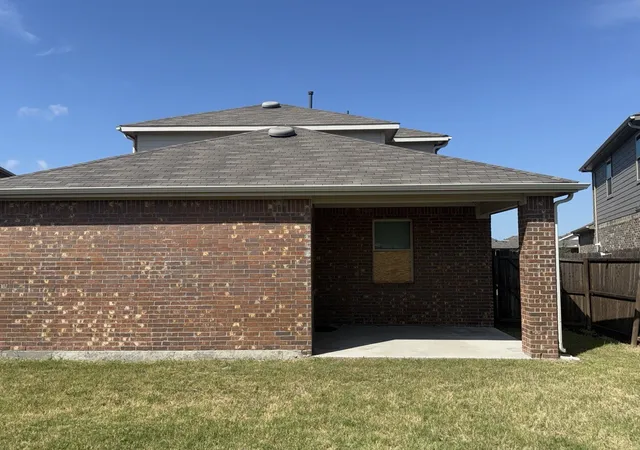 Photo 3 of Single family home for sale at 3537 Mildren Bnd, Crandall, TX 75114 | MLS# 21368230 | Listing updated on 2026-08-31