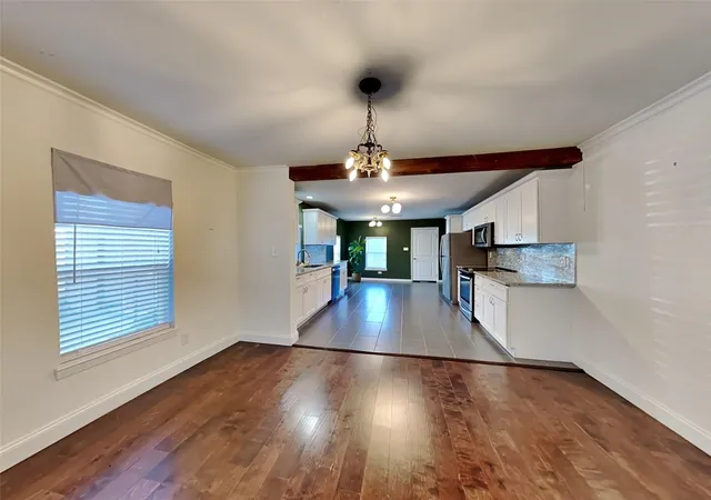 Photo 3 of Single family home for sale at 708 S Willomet Ave, Dallas, TX 75208 | MLS# 21357149 | Listing updated on 2026-09-15