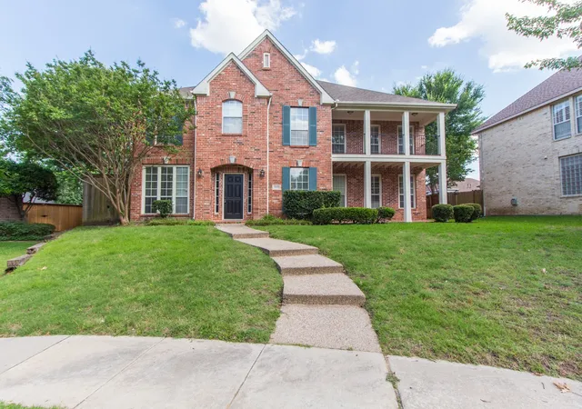 Photo 1 of Single family home for sale at 2608 Stone Mountain Ct, Plano, TX 75025 | MLS# 21371889 | Listing updated on 2026-09-09