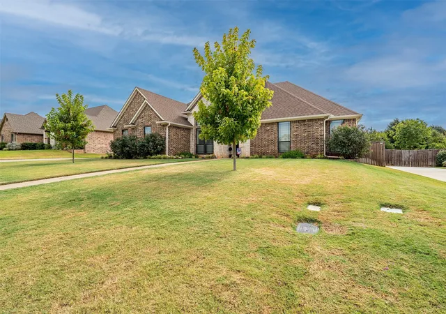 Photo 4 of Single family home for sale at 21327 Boone, Bullard, TX 75757 | MLS# 21373506 | Listing updated on 2026-09-08