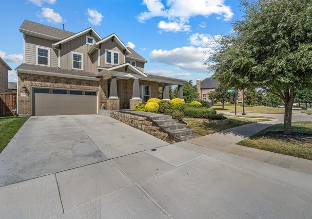 Photo 2 of Single family home for sale at 13713 Green Hook Rd, Aledo, TX 76008 | MLS# 21371956 | Listing updated on 2026-10-05