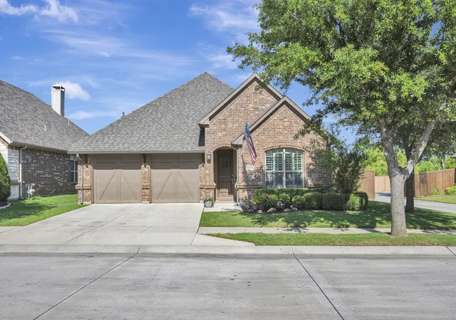 Photo 1 of Sale Pending at 6956 Finch Dr, North Richland Hills, TX 76182 | MLS# 21373400 | Listing updated on 2026-09-14