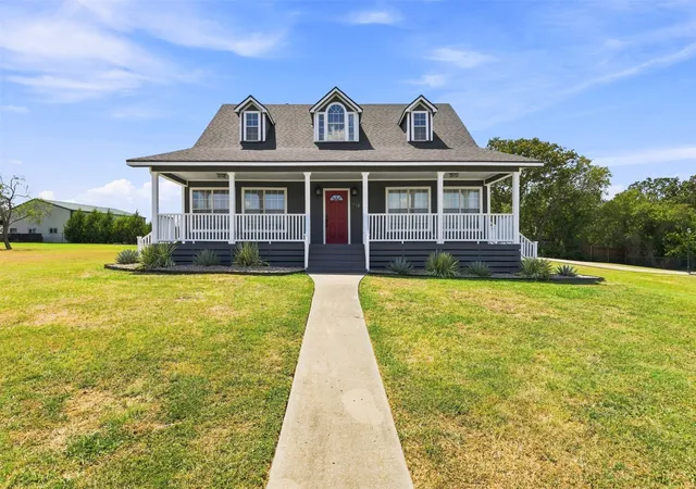Photo 1 of Single family home for sale at 718 County Rd 3121, Corsicana, TX 75109 | MLS# 21370345 | Listing updated on 2026-09-14