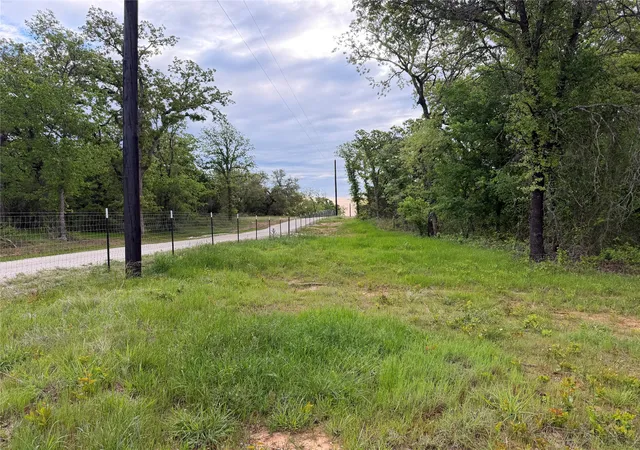 Photo 4 of Land for sale at 1576 Adell Cir, Weatherford, TX 76088 | MLS# 21373661 | Listing updated on 2026-09-14