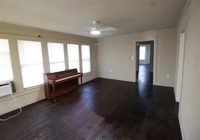 Photo 3 of Single family home for sale at 802 S Anson, Stamford, TX 79553 | MLS# 21372042 | Listing updated on 2026-09-13