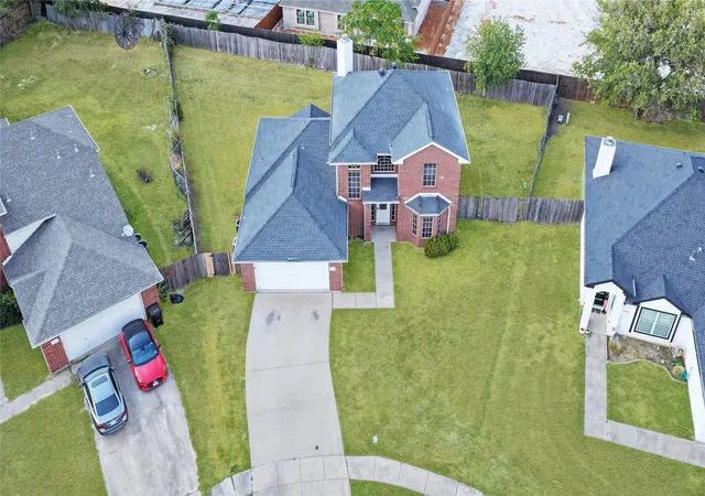 Photo 2 of Single family home for sale at 3401 Newgate St, Midlothian, TX 76065 | MLS# 21373810 | Listing updated on 2026-09-08