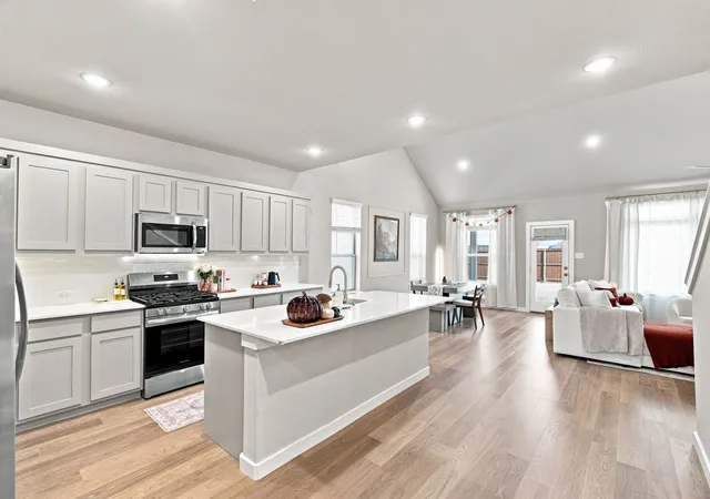 Photo 3 of Single family home for sale at 2318 Highbury Hl, Forney, TX 75126 | MLS# 21373663 | Listing updated on 2026-09-11